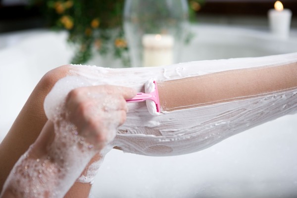 “Học thuộc lòng” 5 điều cơ bản để cạo lông không đau 5