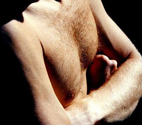 Sáng tỏ vấn đề: Đàn ông có lông ngực thì sao?