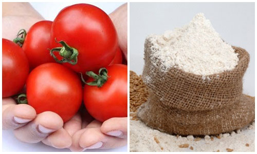 Cách tẩy ria mép bằng cà chua và bột mì
